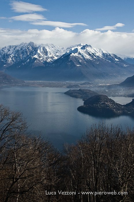 04-LAGO E MONTI DAL BOSCO.jpg